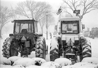 Tractorcade Occupies the Mall
